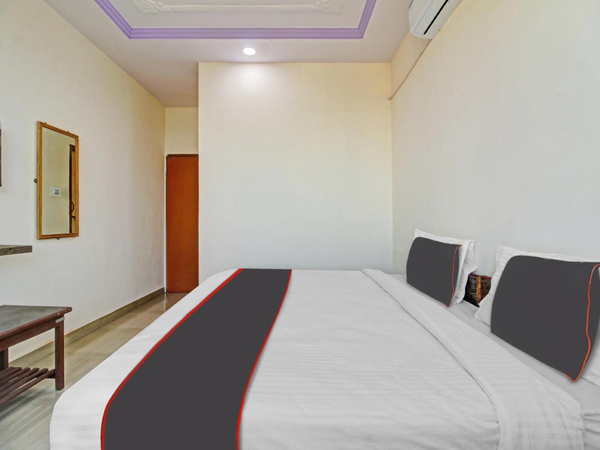 Collection O Fortune Inn Phursungi Ngoại thất bức ảnh