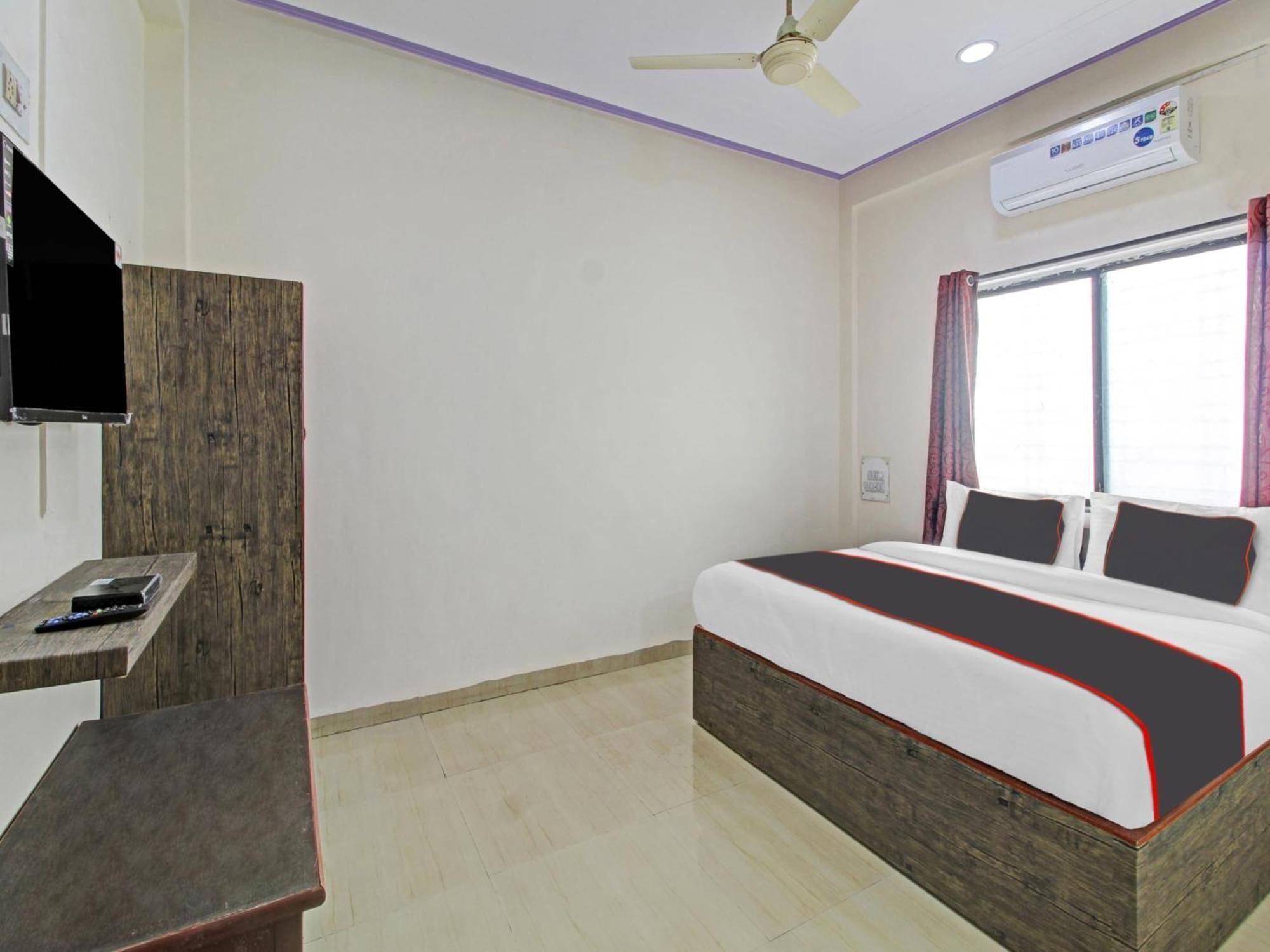 Collection O Fortune Inn Phursungi Ngoại thất bức ảnh